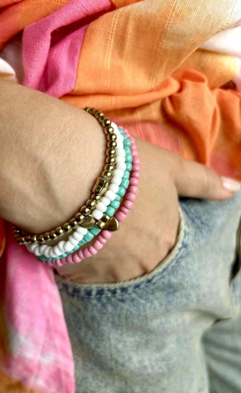 4 pastelowe bransoletki komplet